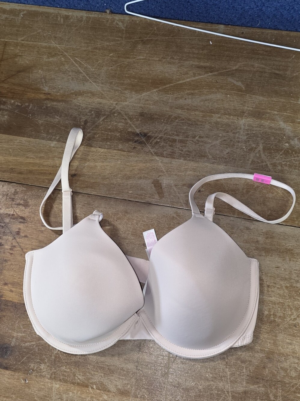 PINK Victoria's Secret 32D Wear Everywhere T-shirt Lightly Lined Bra